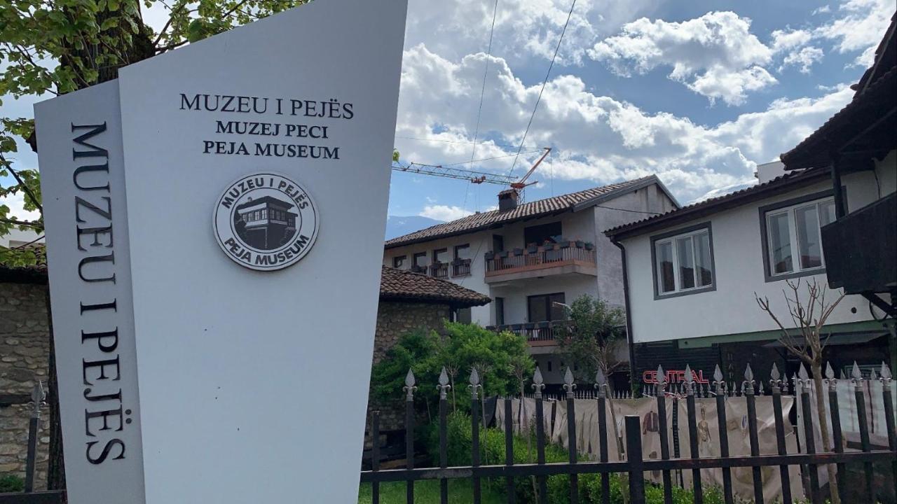 Central Hostel Peć Exterior foto
